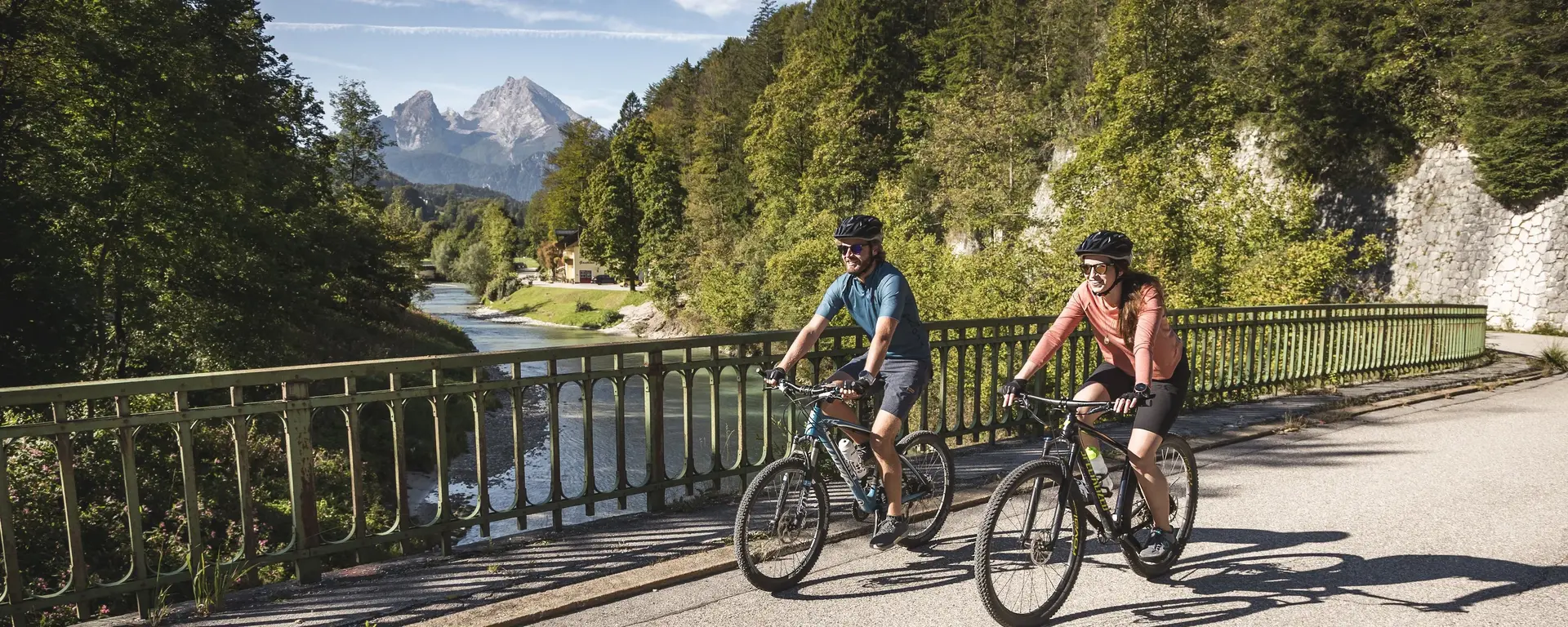 Fahrradfahren im Berchtesgadenerland  - © Picture by Klaus Listl - Freezing Motions Fahrrad fahren im Berchtesgadenerland beim Jenner