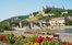 Mainkai mit Blick auf Festung Marienberg